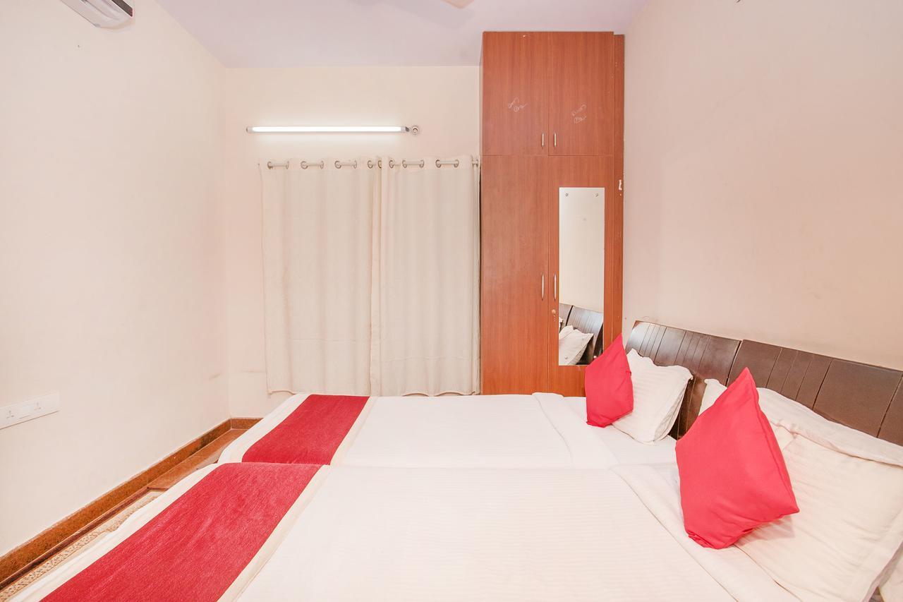 Oyo 9702 Hebbal Hotel Bangalore Exterior photo